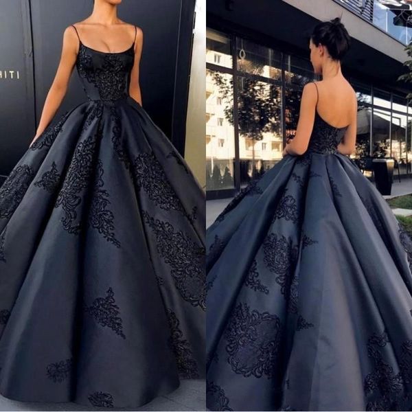 2019 new fashion black ball gown quinceanera dresses spaghetti straps appliques satin backless saudi arabic prom dresses sweet 16 ba7789